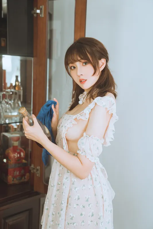 碎花围裙 - Natsuko夏夏子
